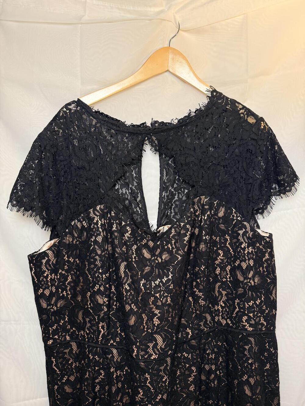 City Chic Black Lace Formal Gown XXL 24 NWT - Picture 3 of 6